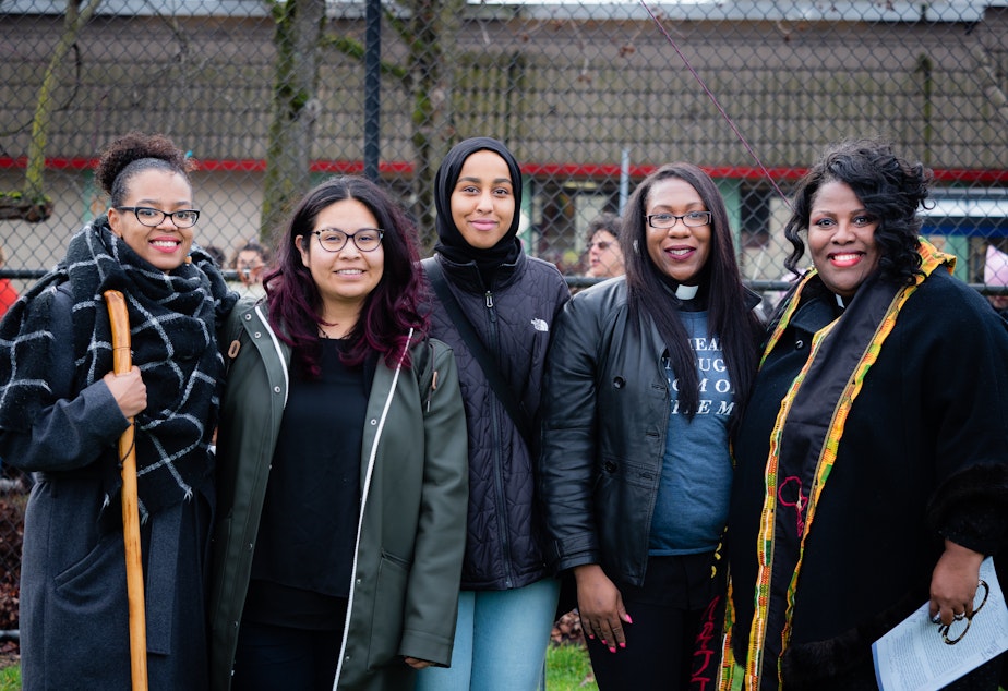 ChrisTiana Obey Sumner, Cinthia Vazquez, Hanan Hassan, Rev. Bianca Lovelace and Dr. Rev. Kelle Brown at the Seattle Womxn’s March