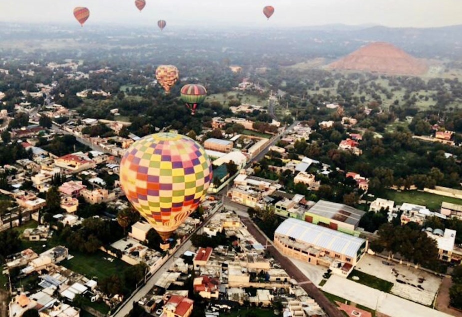Balloons over Mexico